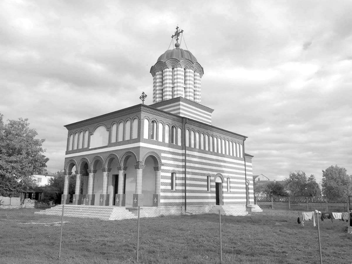 Biserica Înălțarea Domnului - municipiul Beiuș, județul Bihor (via dr. Stelian Gomboș)